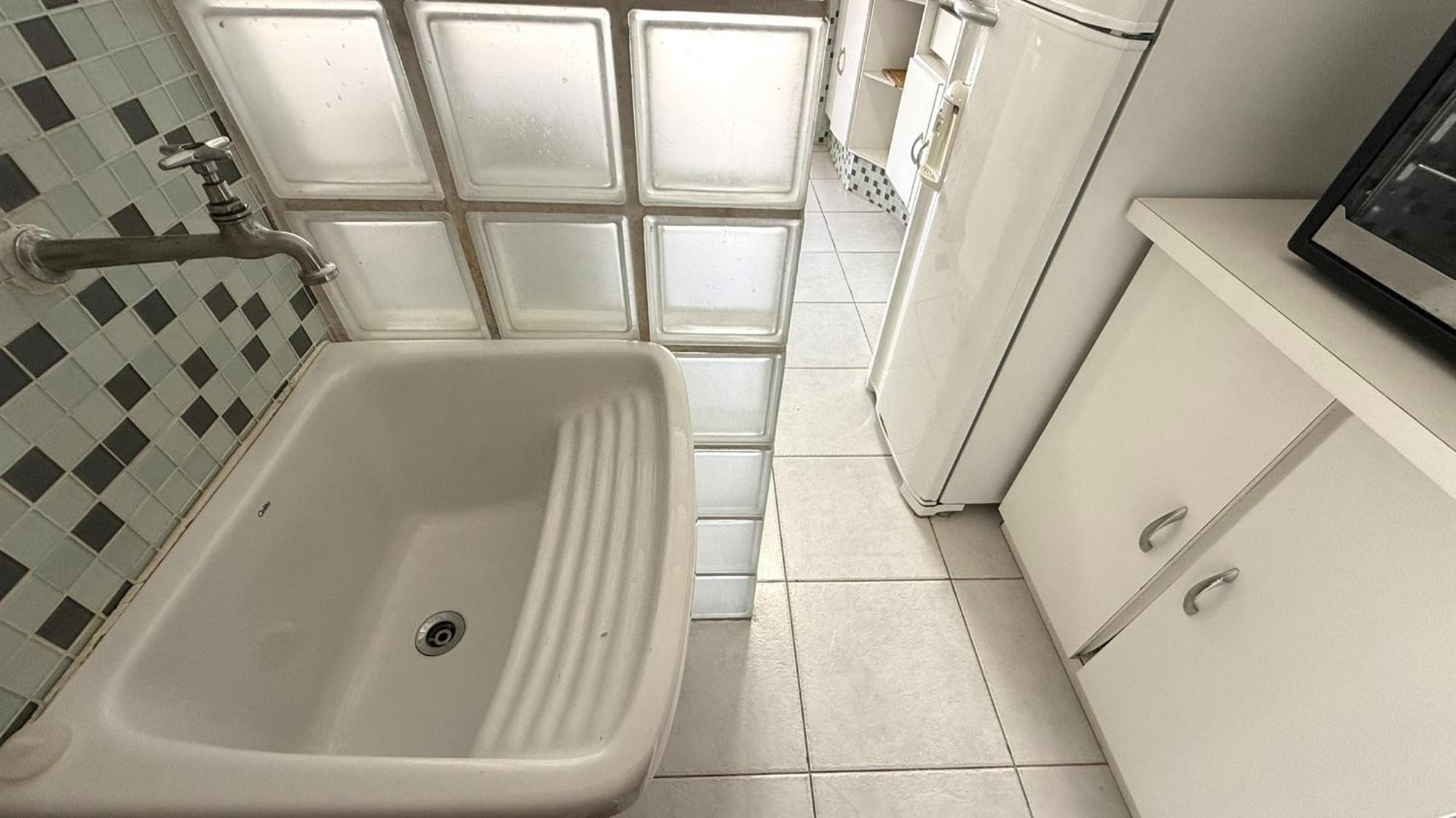 Flat A 1 Quadra Da Praia Das Pitangueiras - Ar Condicionado - 6 Pessoas Гуаружа Екстер'єр фото